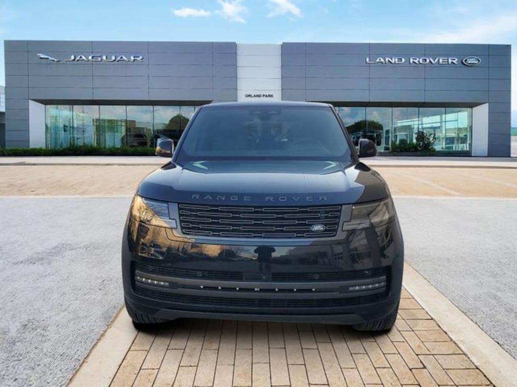 New 2026 Land Rover Range Rover SE 7 Seats SUV