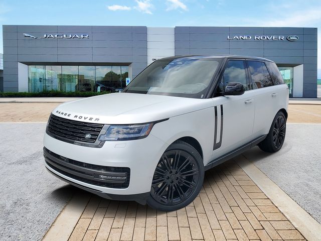 2026 Land Rover Range Rover 3.0 SE SWB's photo
