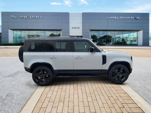 New 2026 Land Rover Defender 110 X-Dynamic SE SUV