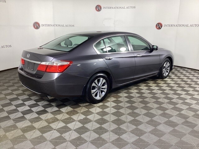 2014 Honda Accord LX photo 4