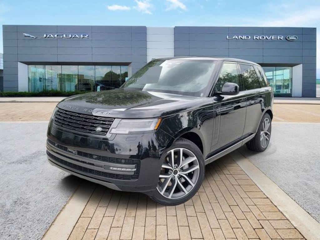 New 2026 Land Rover Range Rover SE SUV