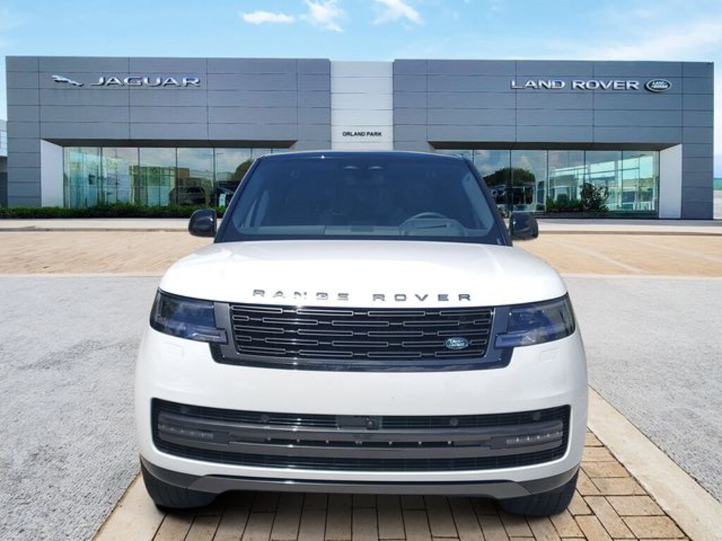New 2026 Land Rover Range Rover SE 7 Seats SUV