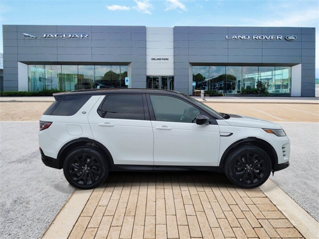 Used 2025 Land Rover Discovery Sport SE SUV