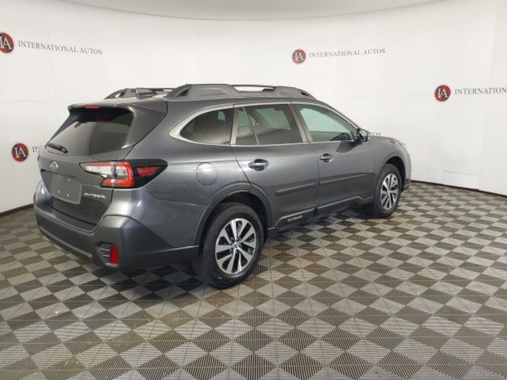 Used 2021 Subaru Outback Premium SUV
