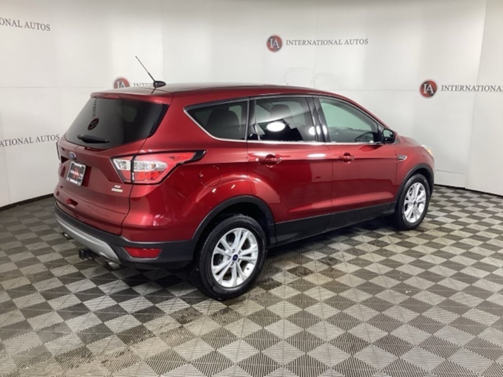 Used 2017 Ford Escape SE SUV