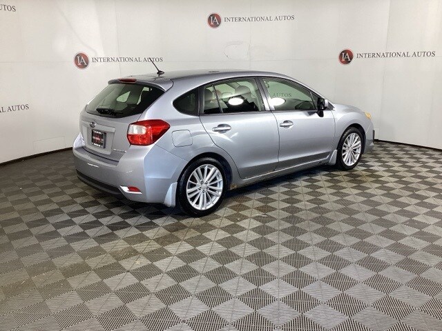2012 Subaru Impreza 2.0i Premium photo 4