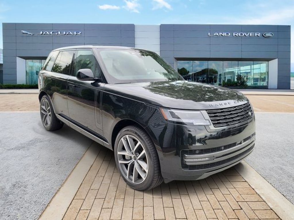 New 2026 Land Rover Range Rover SE SUV