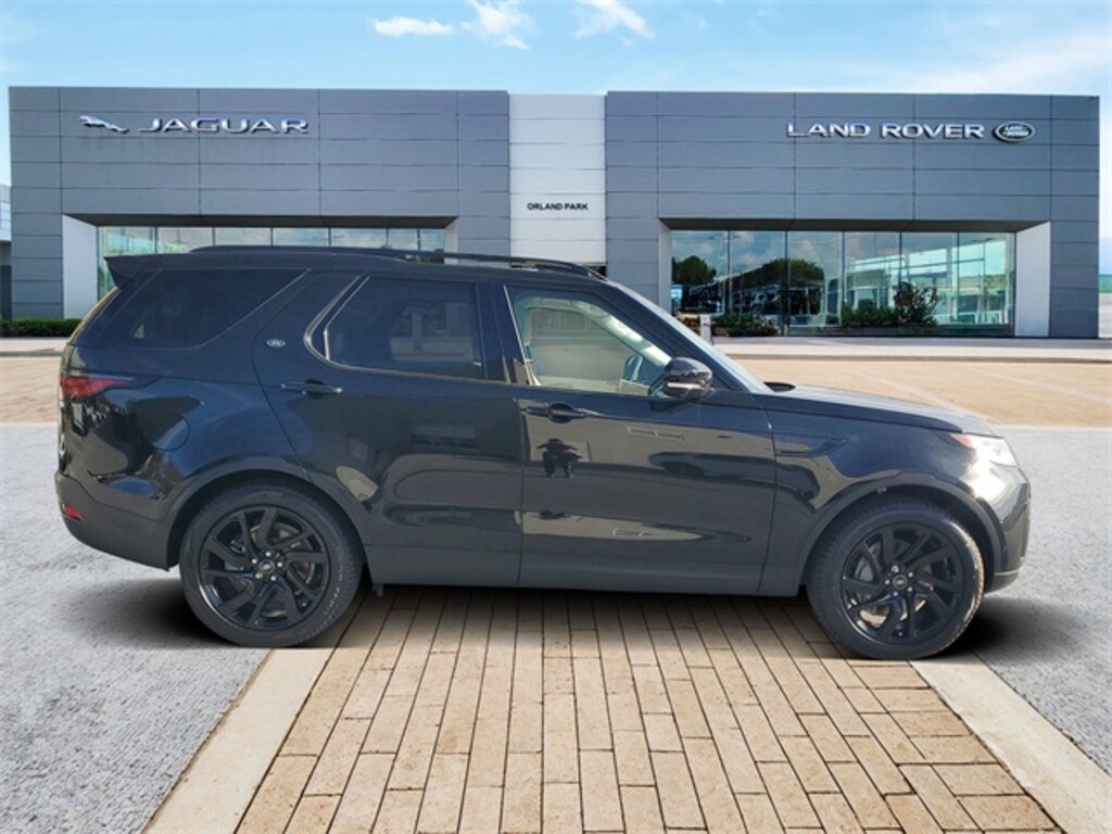 New 2025 Land Rover Discovery S SUV