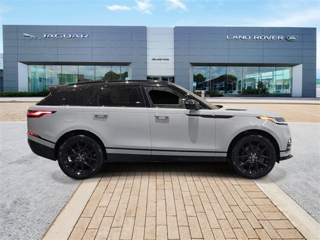 New 2026 Land Rover Range Rover Velar Dynamic SE SUV