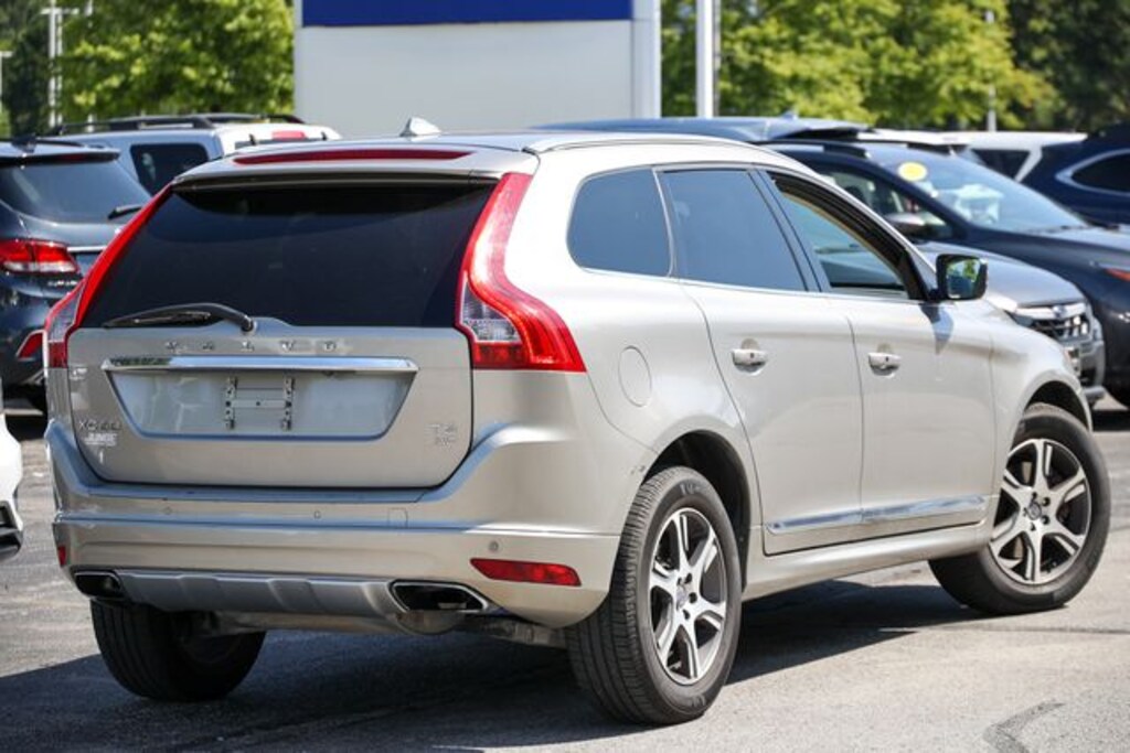 Used 2015 Volvo XC60 T6 Platinum SUV