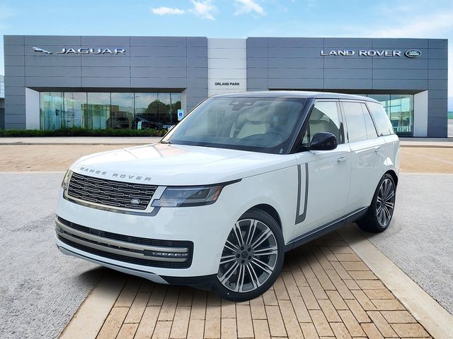 2026 Land Rover Range Rover 3.0 SE SWB's photo