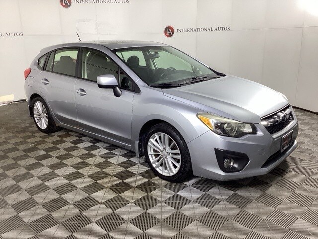 2012 Subaru Impreza 2.0i Premium photo 3