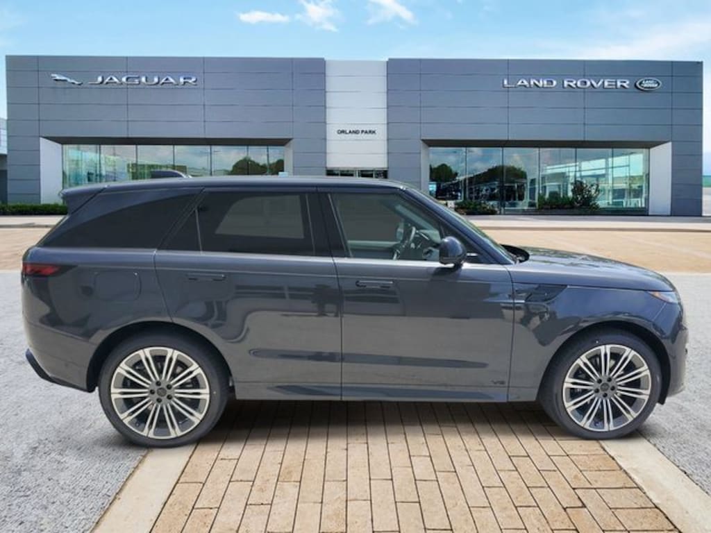 New 2026 Land Rover Range Rover Sport Dynamic SE SUV