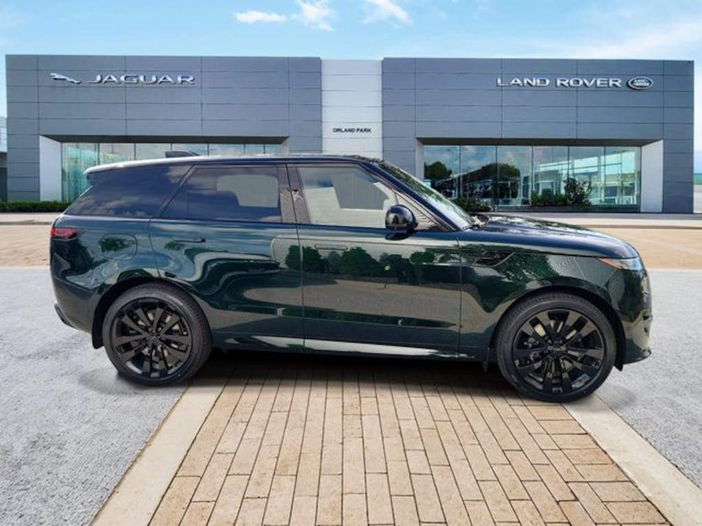 New 2026 Land Rover Range Rover Sport Dynamic SE SUV