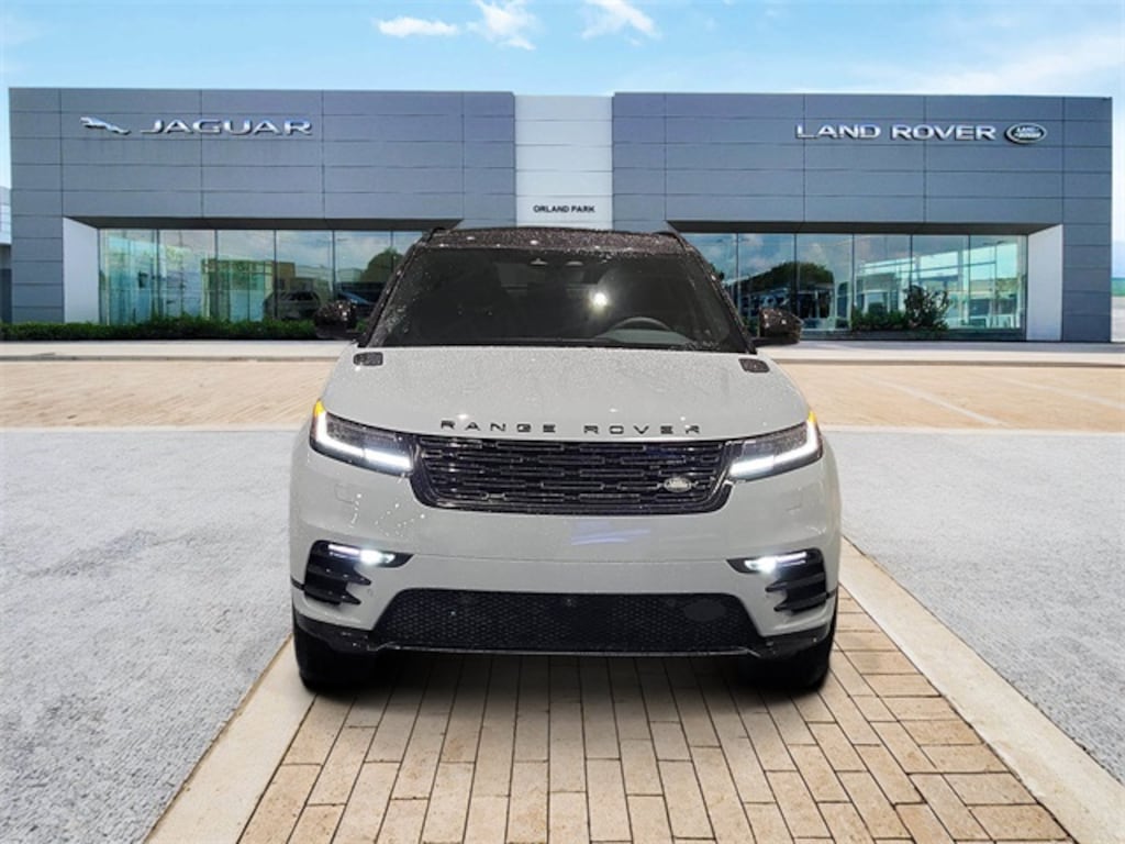 New 2026 Land Rover Range Rover Velar Dynamic SE SUV