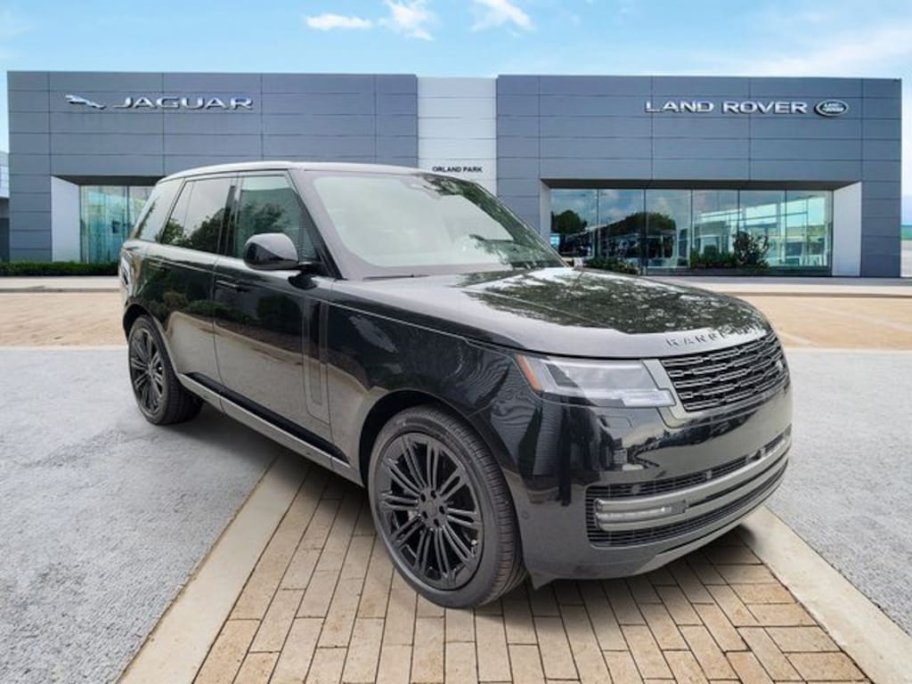 New 2026 Land Rover Range Rover SE SUV