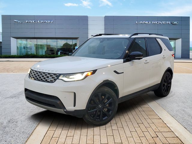 2026 Land Rover Discovery P300 S's photo