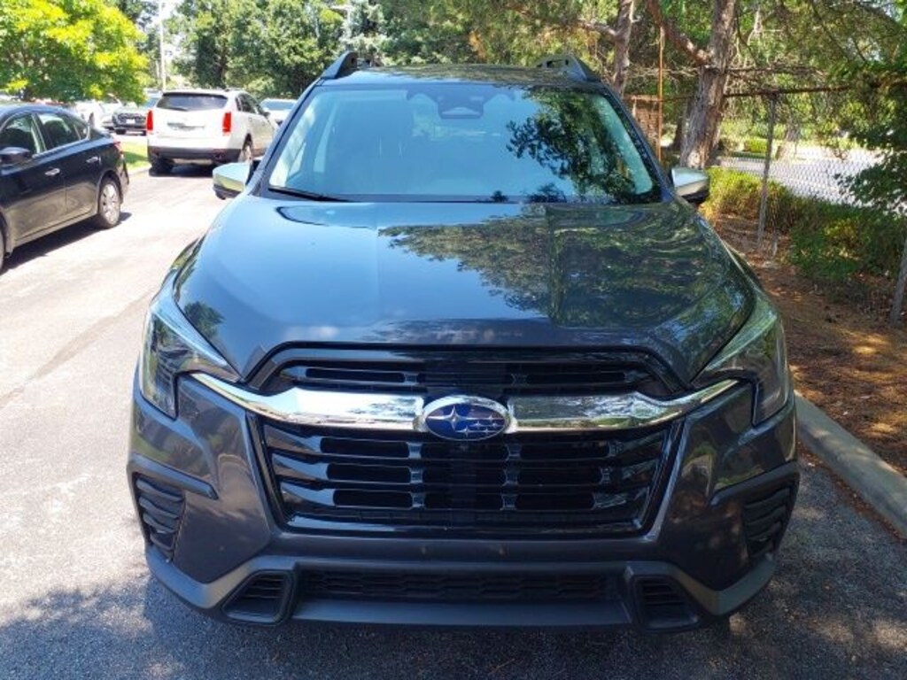 Used 2023 Subaru Ascent Limited SUV