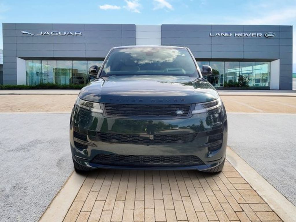New 2026 Land Rover Range Rover Sport Dynamic SE SUV
