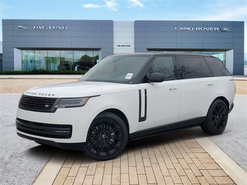 New 2025 Land Rover Range Rover SE LWB SUV