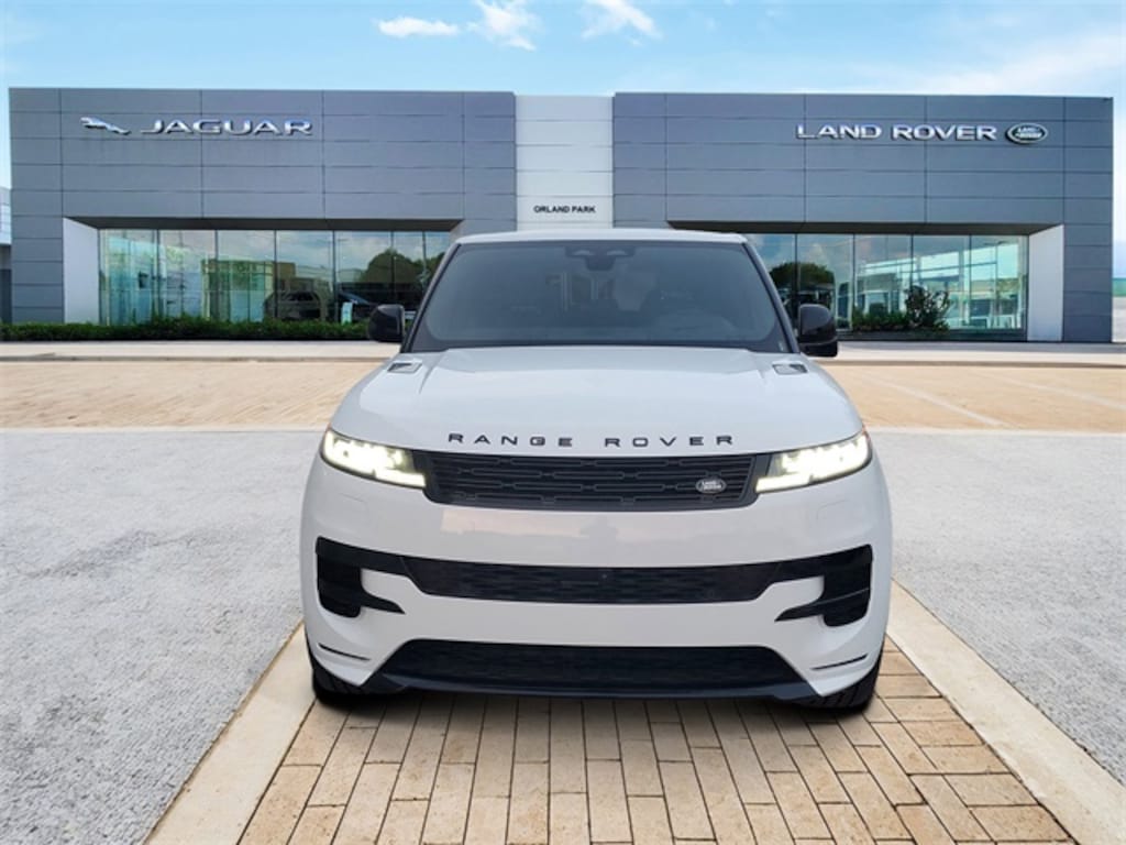 New 2026 Land Rover Range Rover Sport Dynamic SE SUV