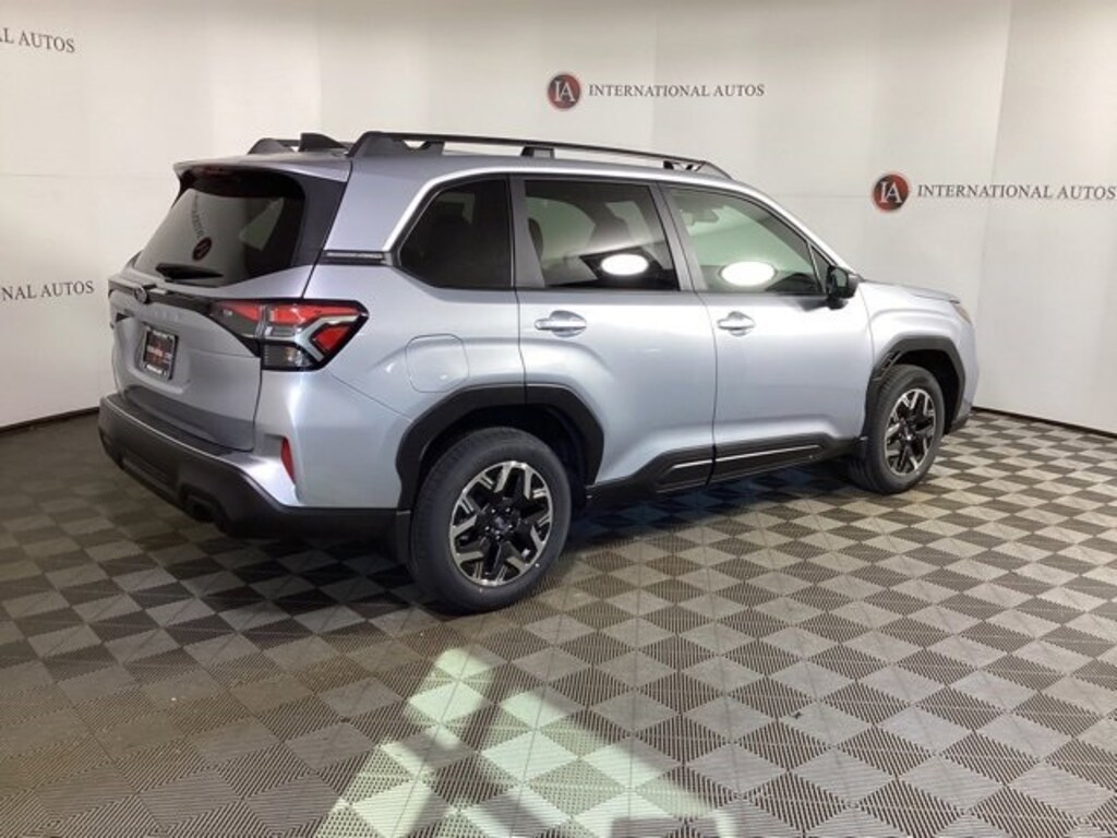 Used 2025 Subaru Forester Premium SUV