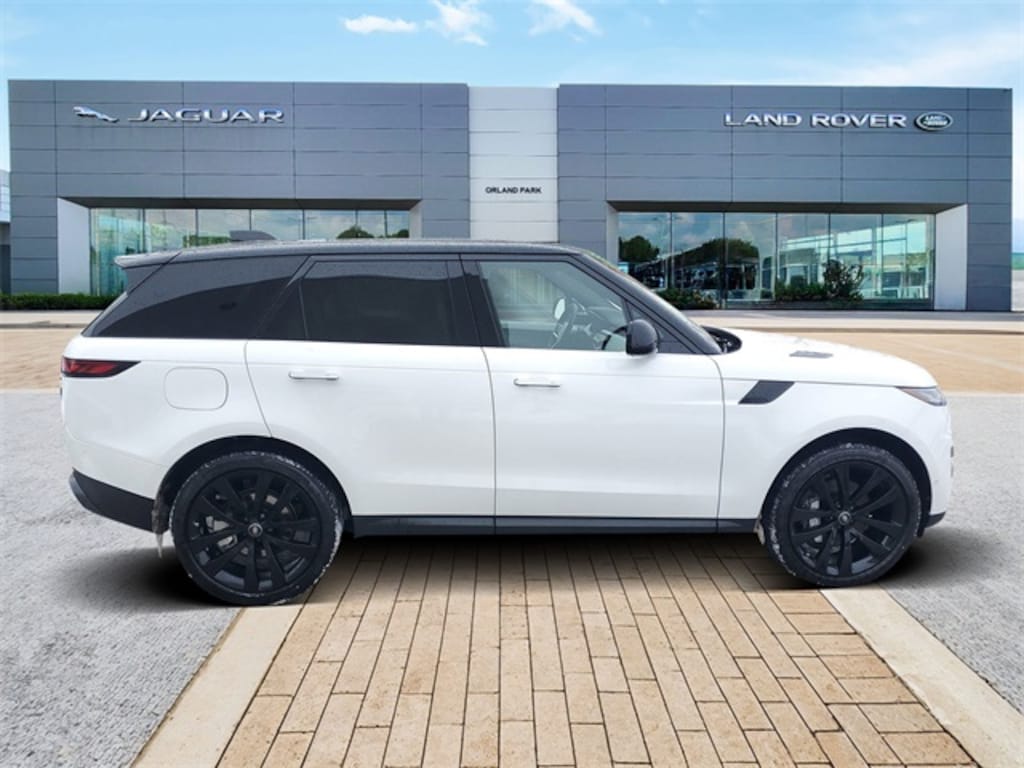 New 2025 Land Rover Range Rover Sport SE SUV