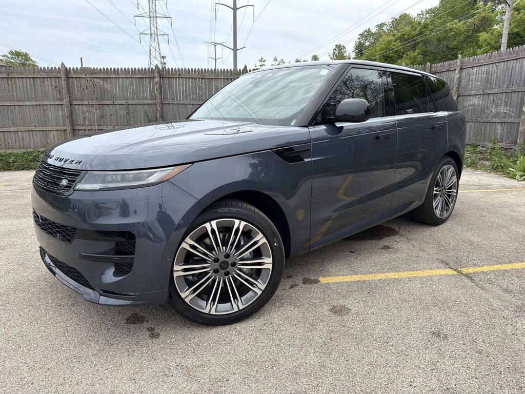 2026 Land Rover Range Rover Sport P400 MHEV Dynamic SE's photo