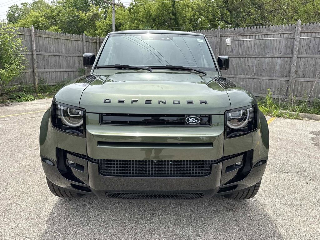 New 2026 Land Rover Defender 110 X-Dynamic SE SUV