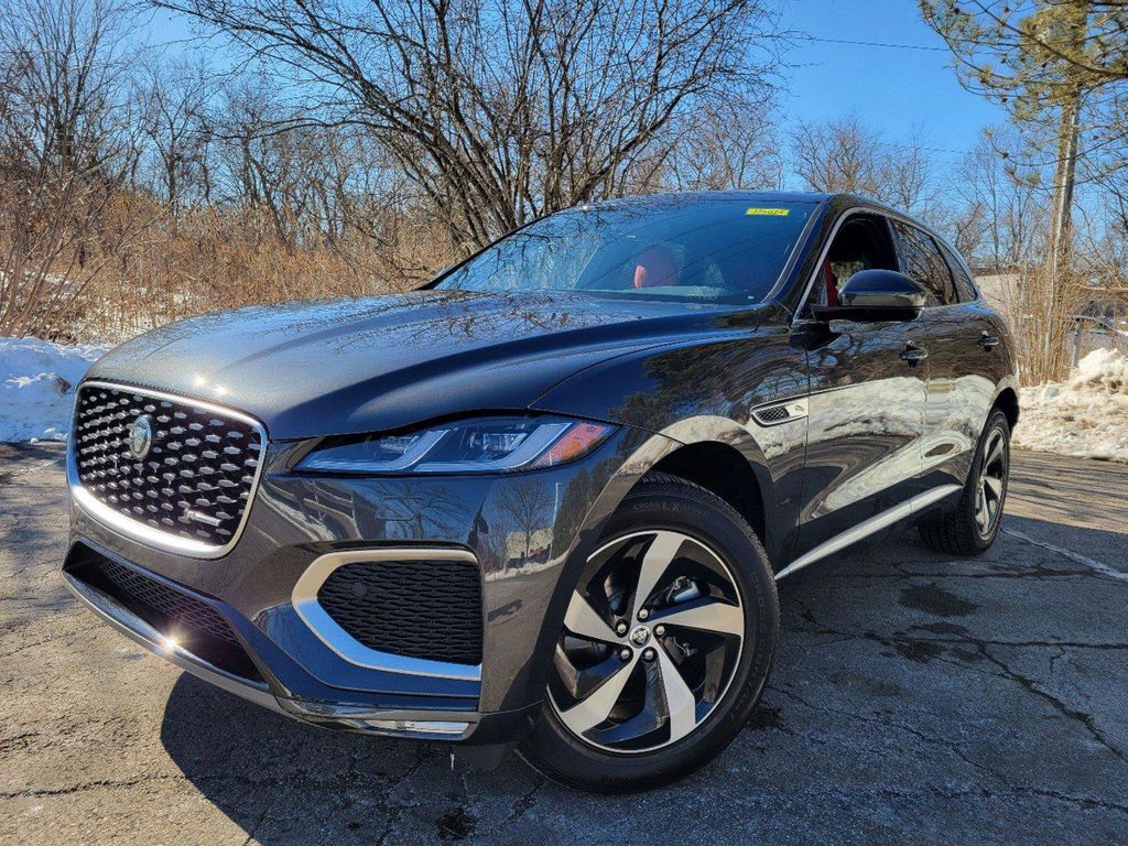 2025 Jaguar F-PACE