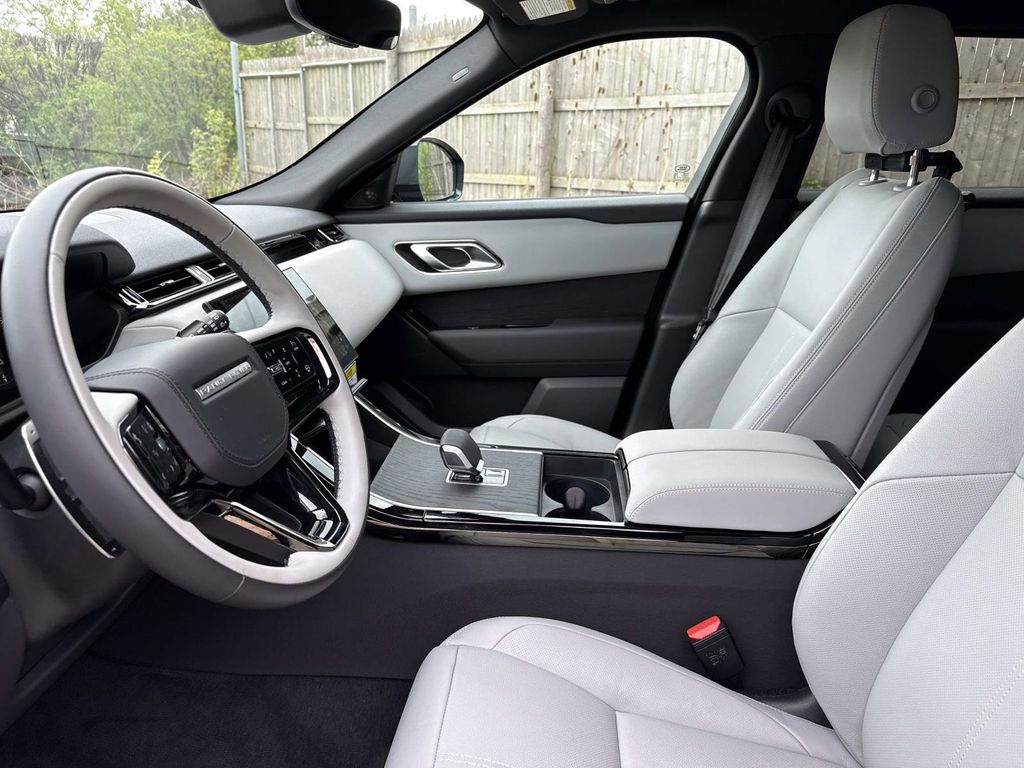 2026 Land Rover Range Rover Velar S - Photo 26