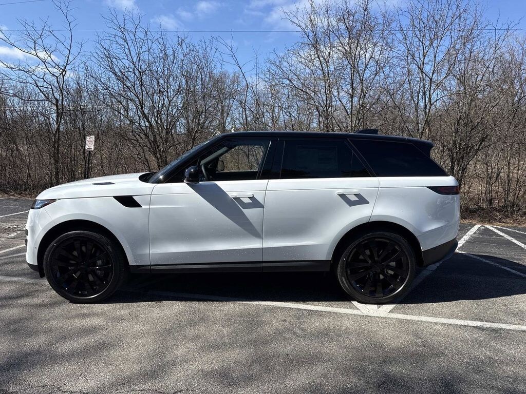 New 2026 Land Rover Range Rover Sport SE SUV