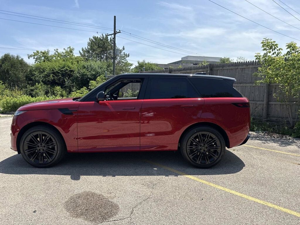New 2026 Land Rover Range Rover Sport Dynamic SE SUV