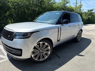 2025 Land Rover Range Rover SE SUV