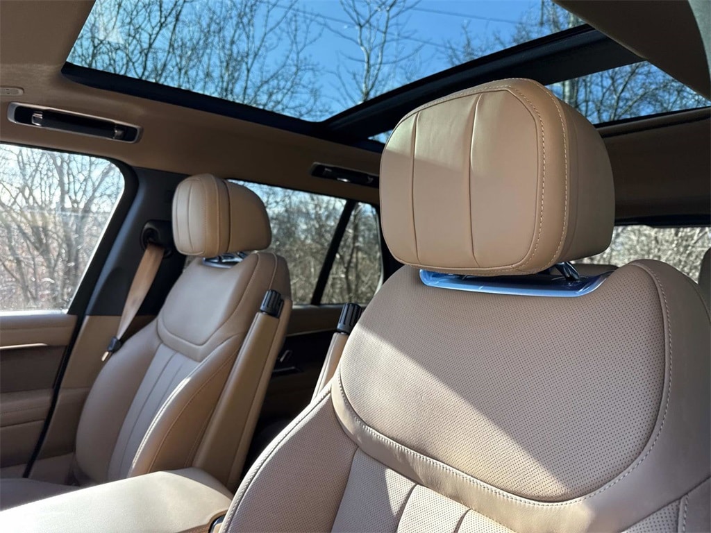 2026 Land Rover Range Rover SE - Photo 28