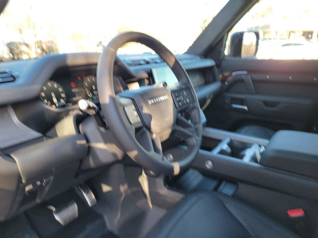 2025 Land Rover Defender Sedona Red - Photo 21