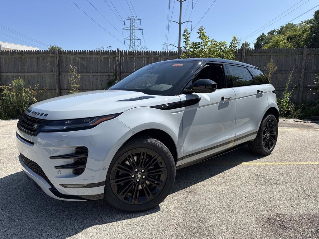 2026 Land Rover Range Rover Evoque