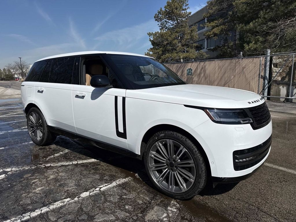 New 2026 Land Rover Range Rover SE 7 Seats SUV