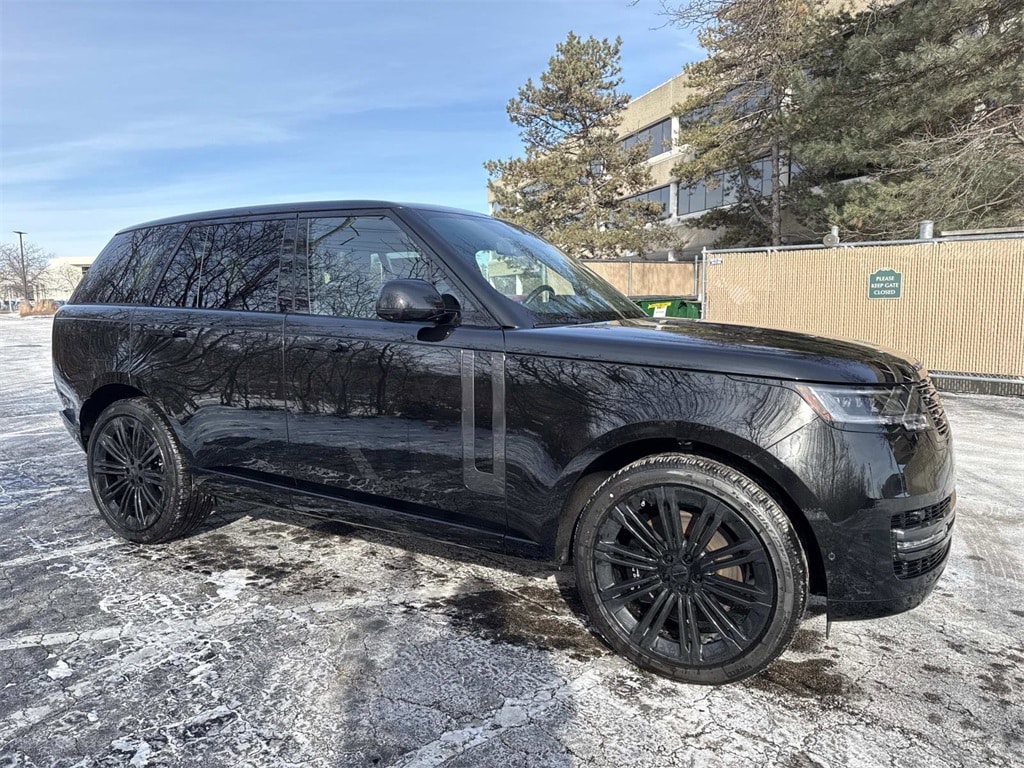 New 2026 Land Rover Range Rover SE SUV