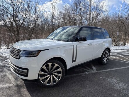 2026 Land Rover Range Rover SE SUV