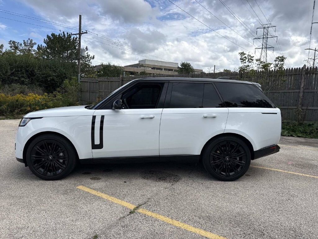 Certified 2025 Land Rover Range Rover SE SUV