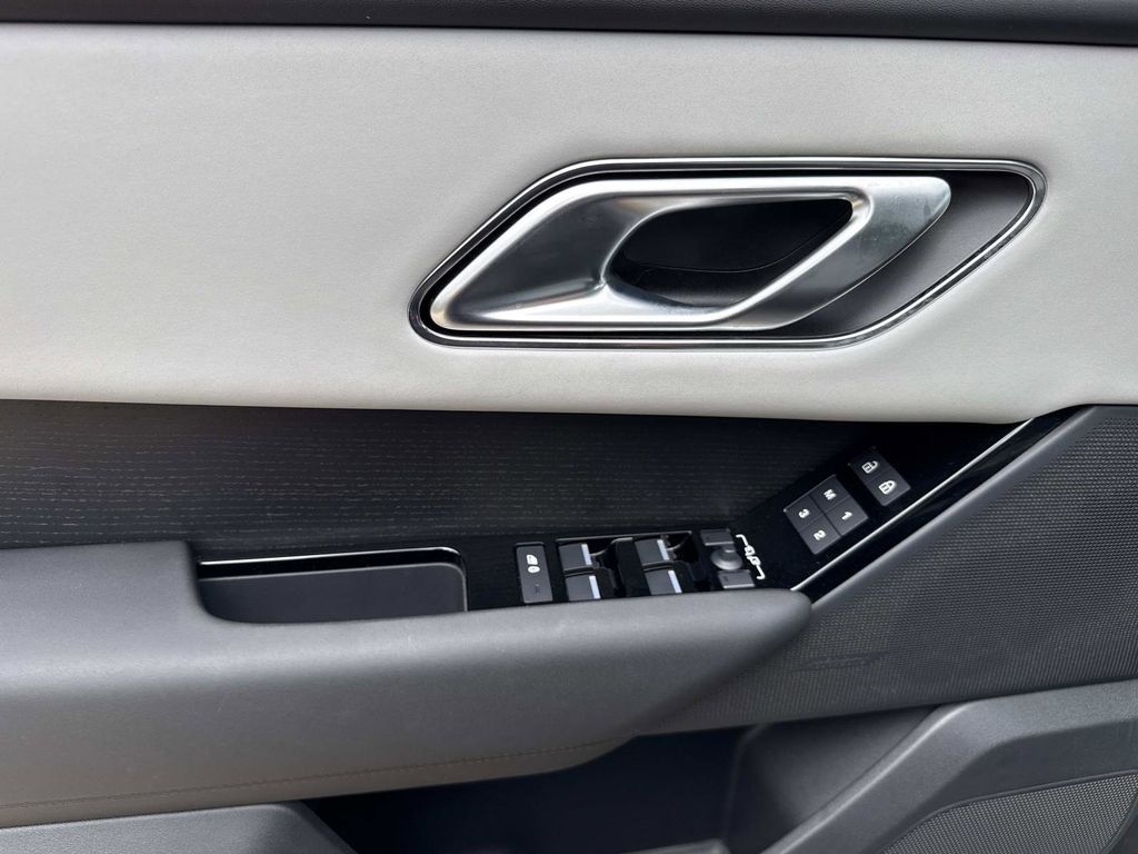 2026 Land Rover Range Rover Velar Dynamic SE - Photo 22