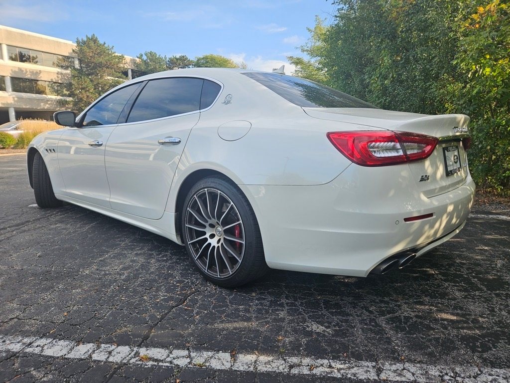 2017 Maserati Quattroporte Q4 GranLusso photo 3