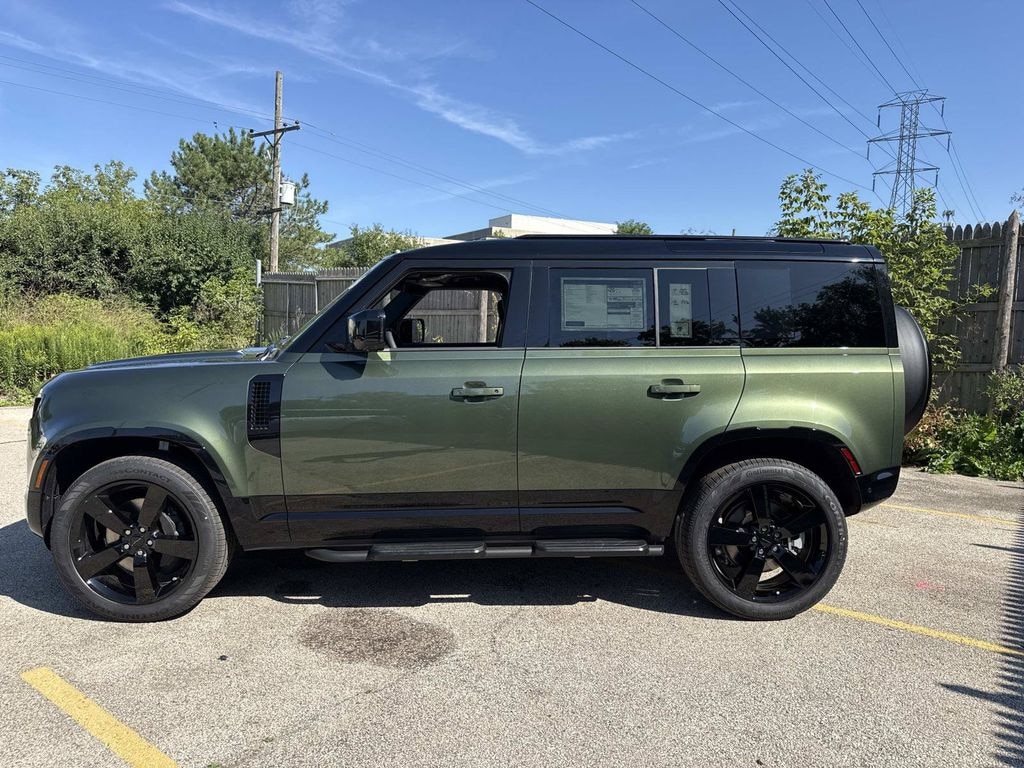 New 2026 Land Rover Defender 110 X-Dynamic SE SUV