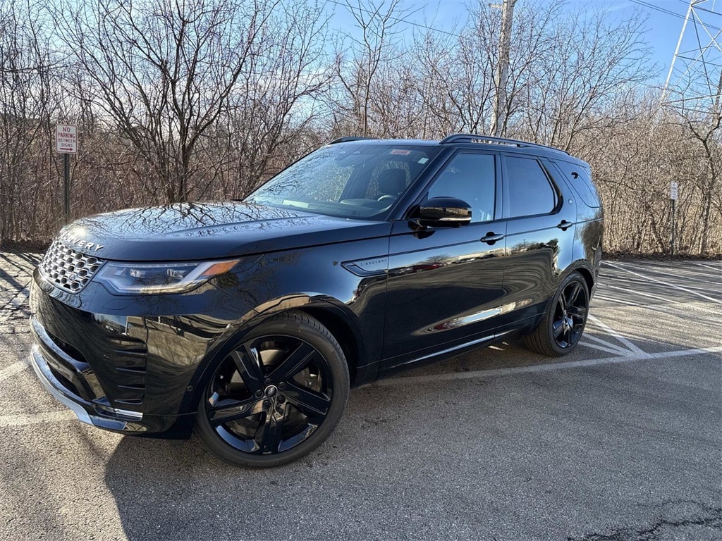 2026 Land Rover Discovery Special Edition's photo