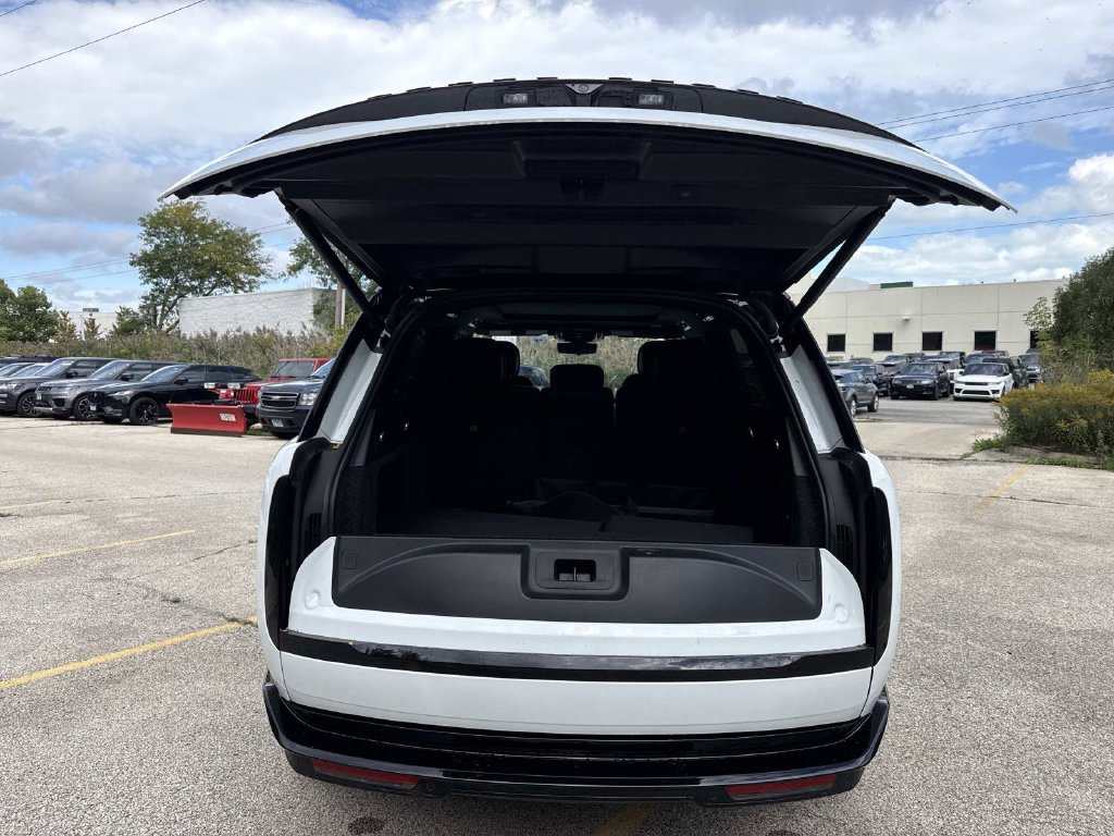 2025 Land Rover Range Rover SE - Photo 10