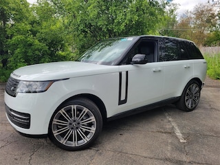 2025 Land Rover Range Rover SE SUV