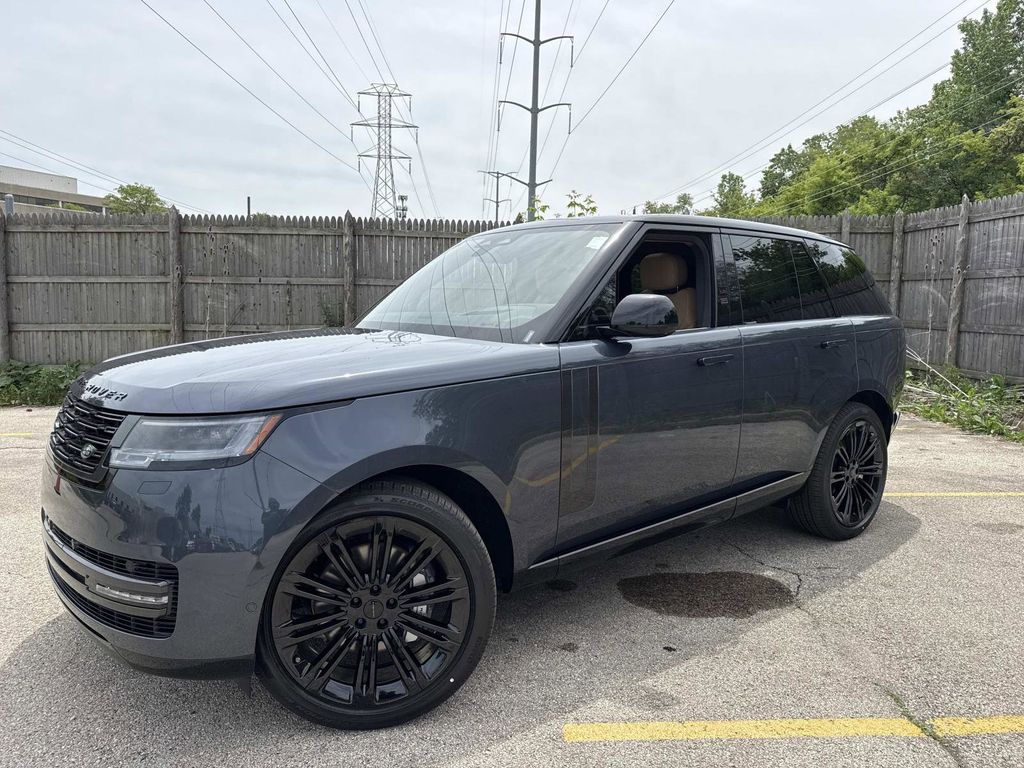 2026 Land Rover Range Rover 3.0 SE SWB's photo