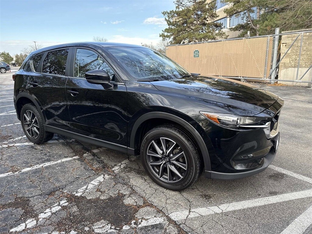 2018 Mazda CX-5 Touring photo 3