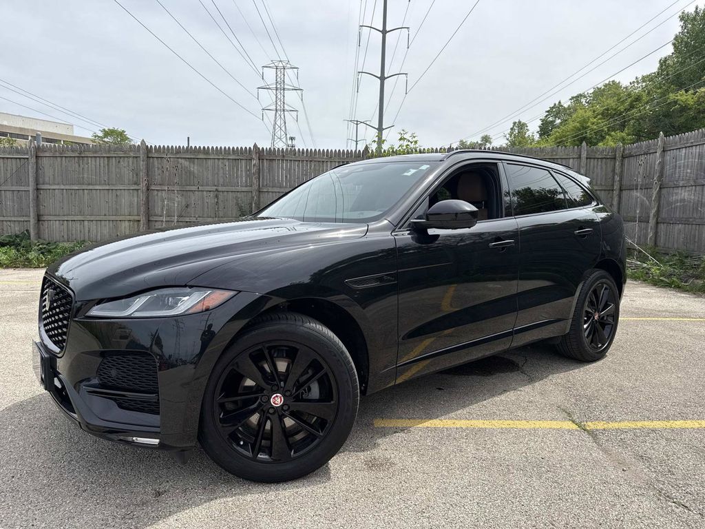 2023 Jaguar F-PACE P250 S's photo